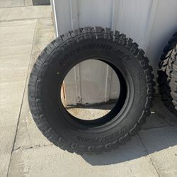 Tires LT 225/75R16