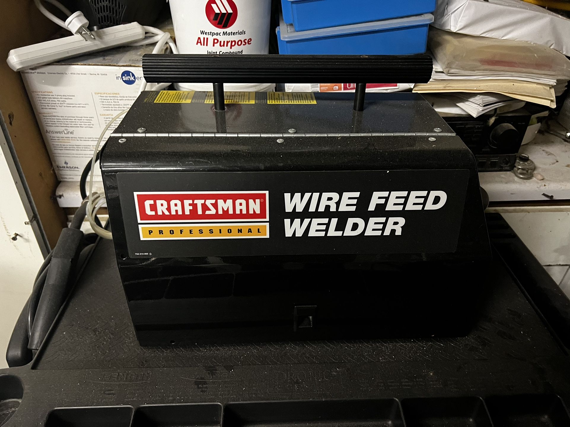 Craftsman MIG Wire Feed Welder - Like New (Used 1 Time)