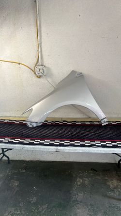 2009-2013 Toyota Corolla Front Left Driver Side Fender Panel OEM