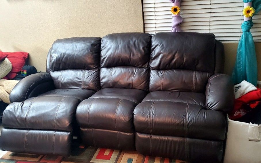 Sofa Duo Power Recliner Leather Dark Brown SERIOUS BUYERS ONLY PLEASE