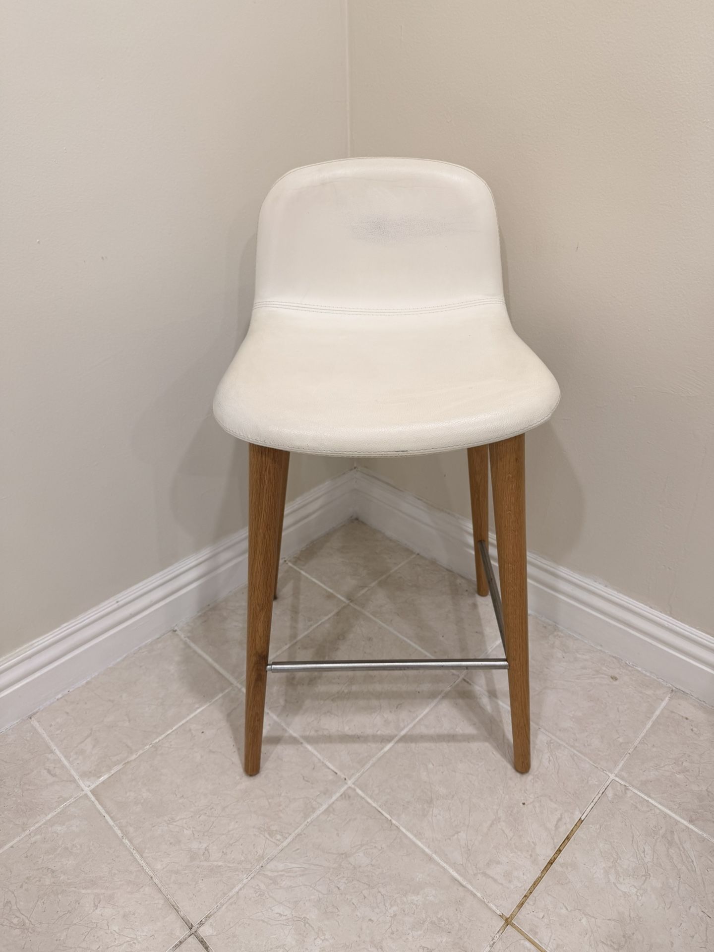 Jobs Bacco Stool