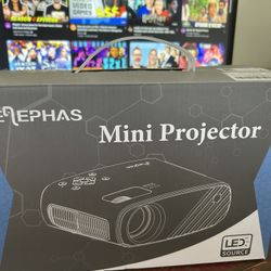 Elephas Mini Projector 