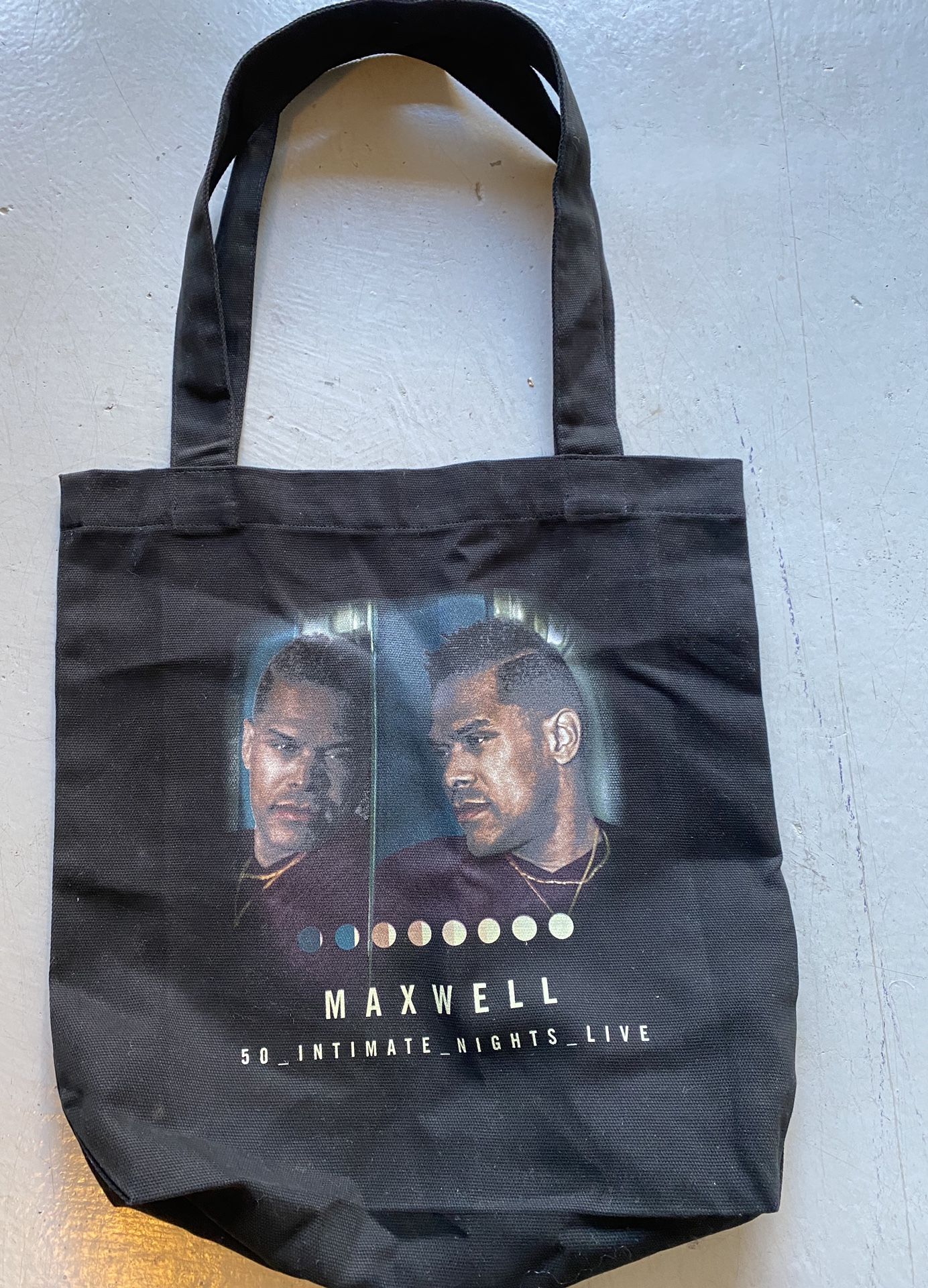 Maxwell Concert tote bag