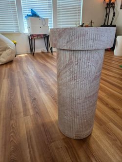 pedestal accent side table