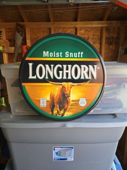 Longhorn tin sign