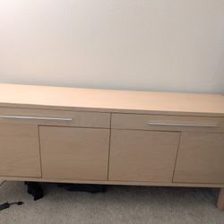 Wooden Cabinet TV Stand