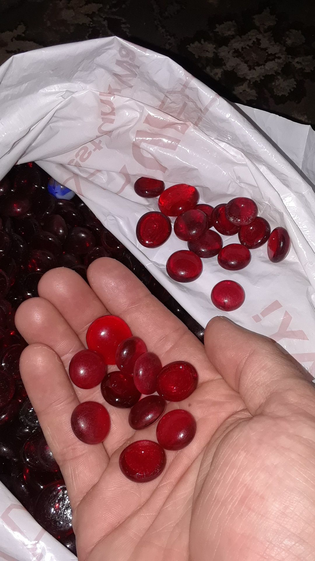 Glass droplets decorations