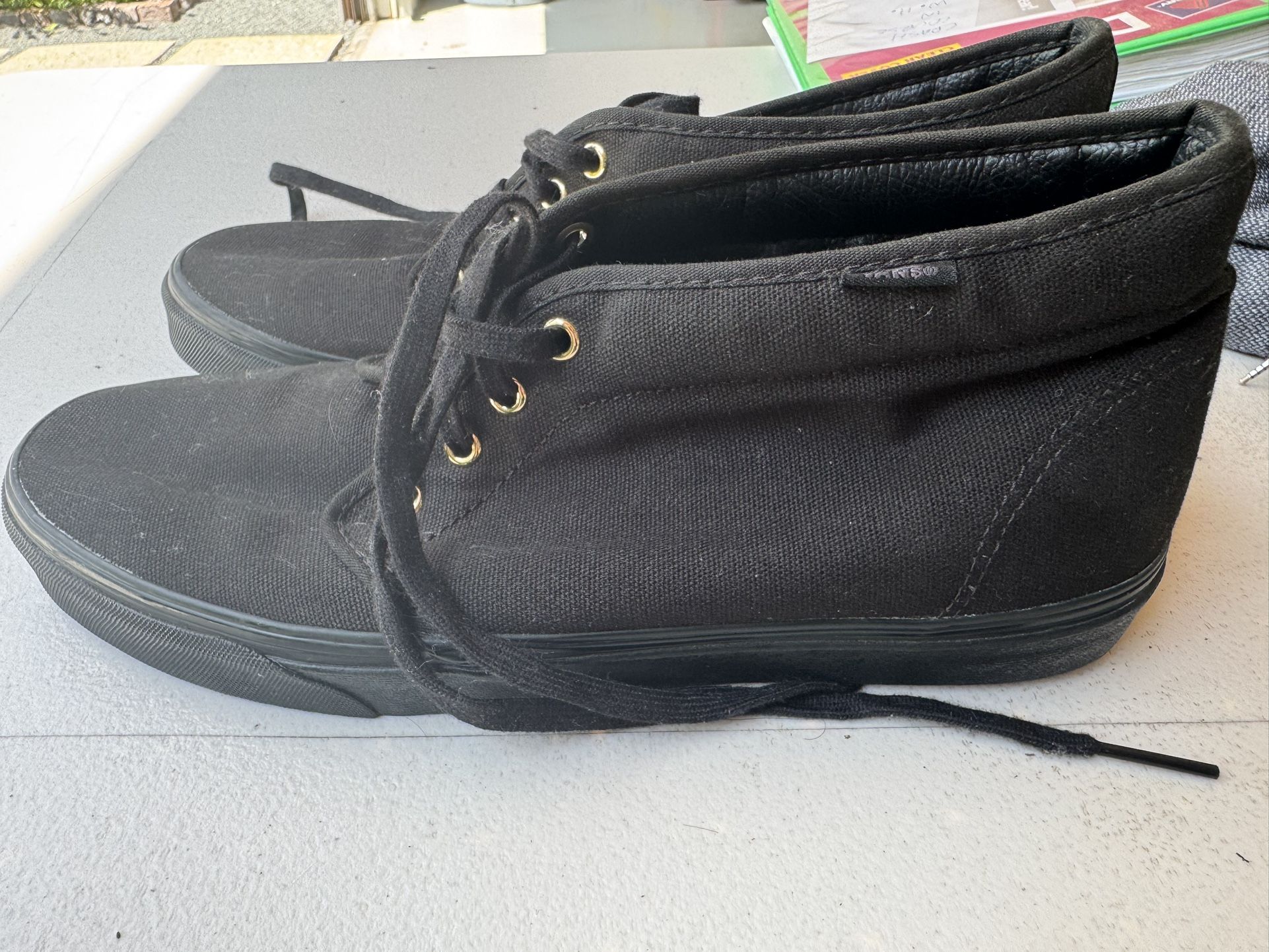 VANS - Vintage Old Chukka Boots - Like New