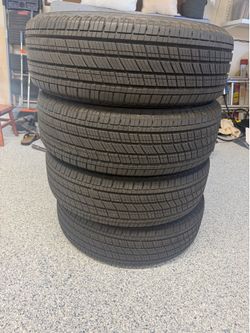 Like-New Michelin Primacy LTX OEM Tacoma Tires (4) – 265/65R18 – Only 100 Miles