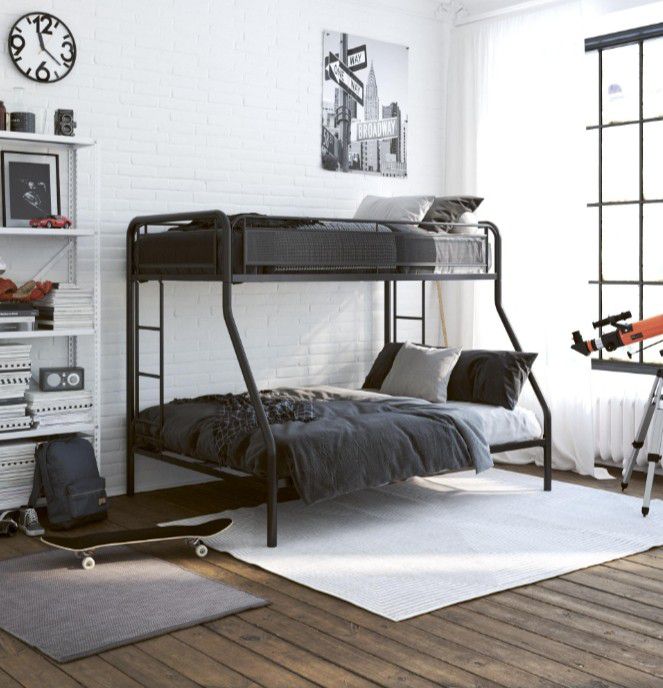 Metal Twin/Full Bunk Bed for Small Space