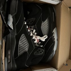 Jordan 5 black metallics