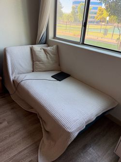 Chase lounger