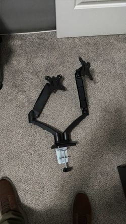 Dual monitor stand