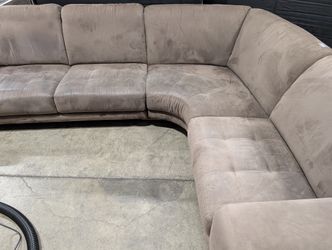 Spacious Dark Brown Upholstered Sectional Sofa