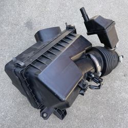 2017 Nissan Maxima Air intake
