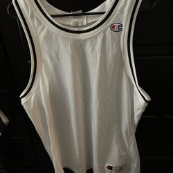 Champion Tank Size Large