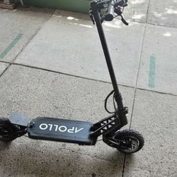 Apollo-Ghost Electric-Scooter