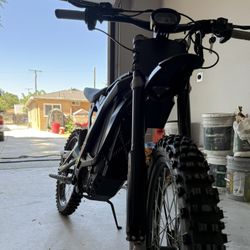 2024 SURRON LBX ONlY (39miles)