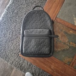 Brand New Coach Mens Over The Shoulder Bag With Embossed Leather. 