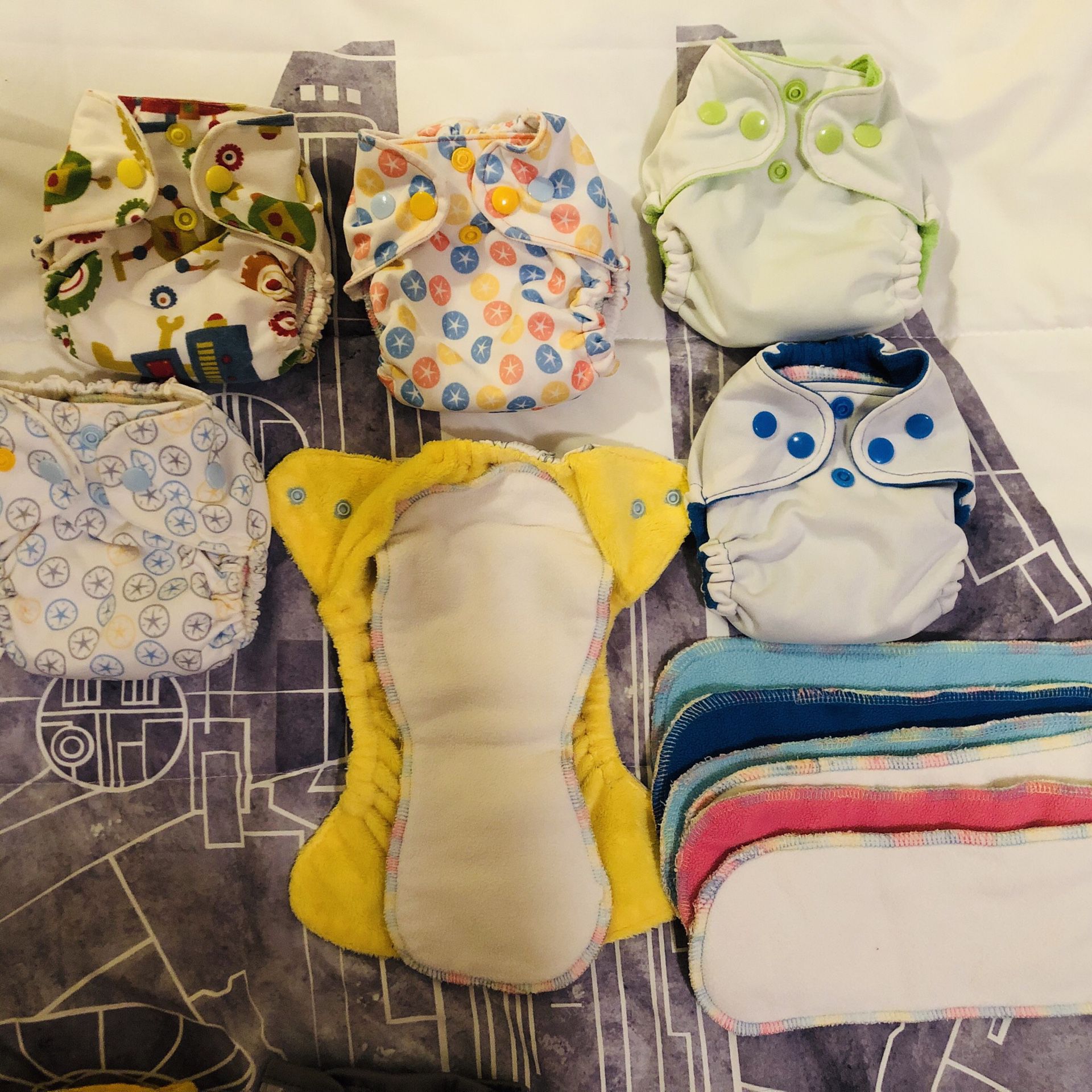 Newborn Cloth Diapers - Lot of 13
