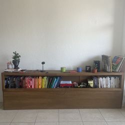 Book Shelf