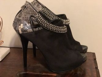 Brand new Guess shoes