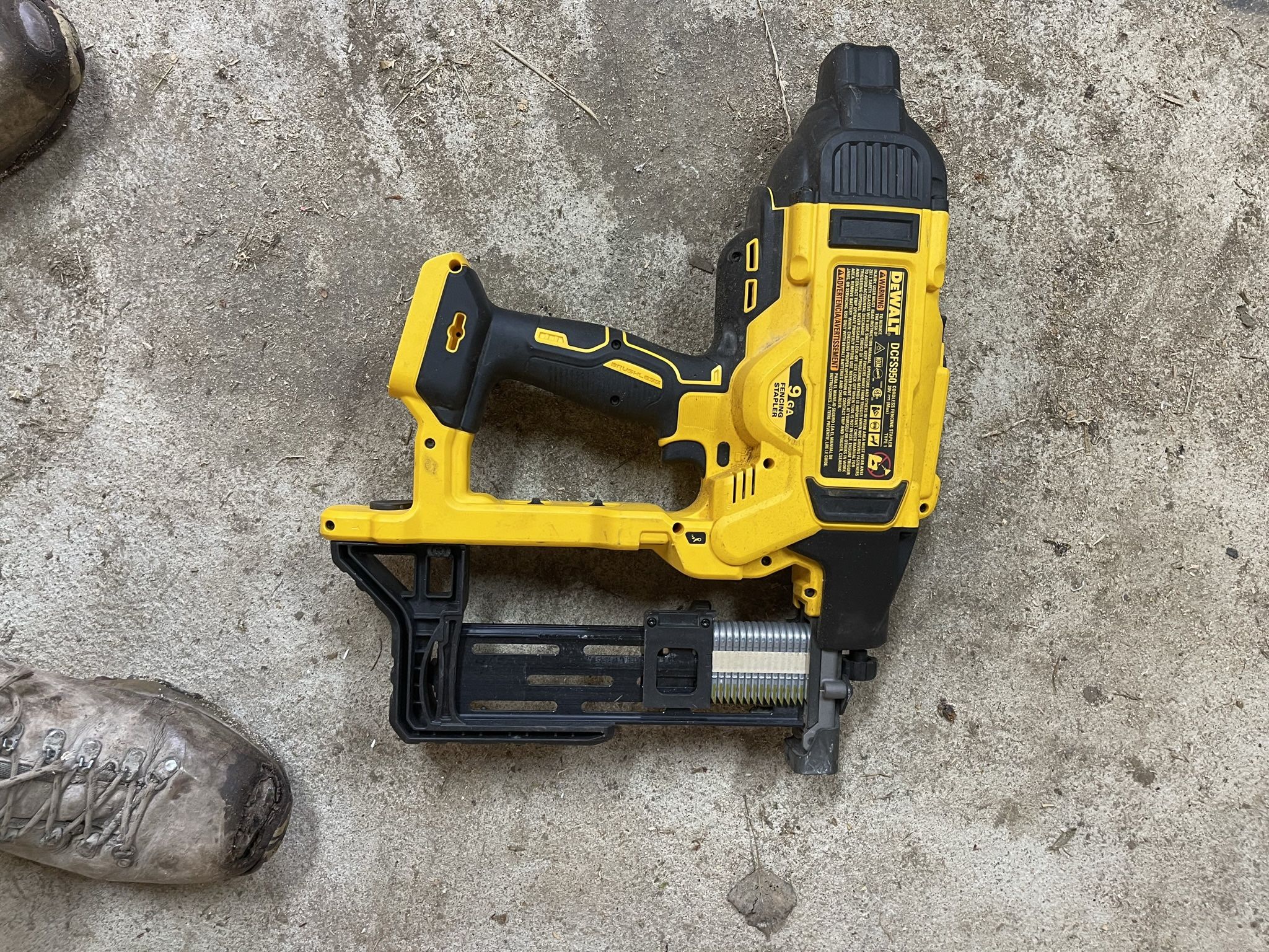 DeWalt Fence Stapler (Used Once)