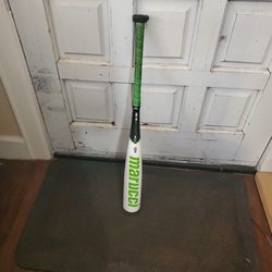 Marucci youth baseball bat - size 28-inch 18-oz $20