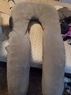 Pregnancy pillow