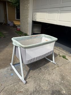 Rocking Bassinet