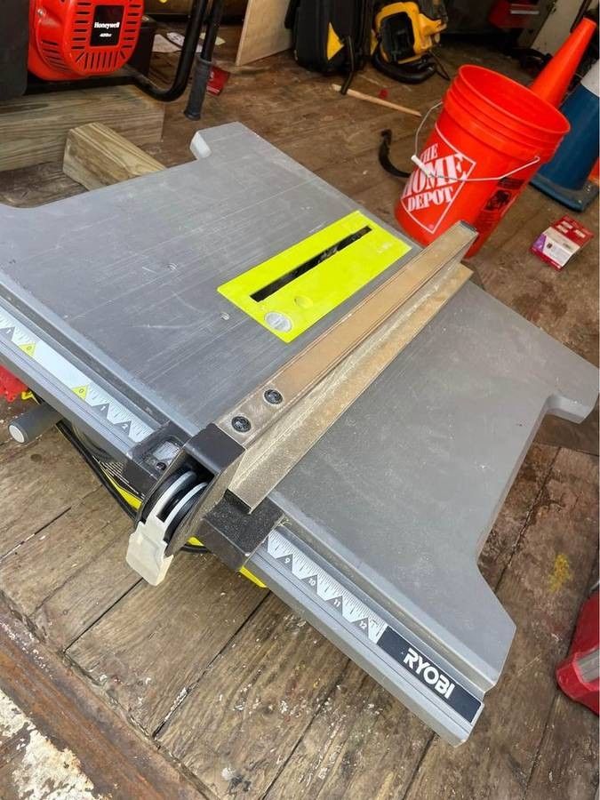 Table Saw Ryobi
