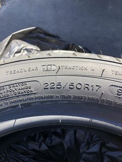 (2) New 225/50R17 Michelin Primacy mxm4