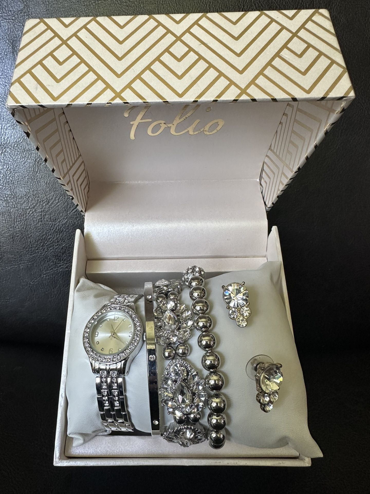 Elegant Folio Jewelry & Watch Set