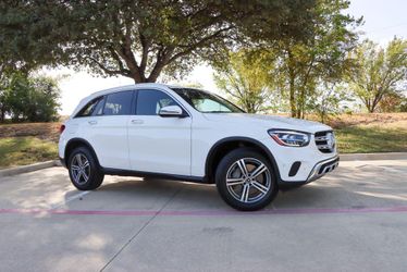 2022 Mercedes-Benz GLC 300