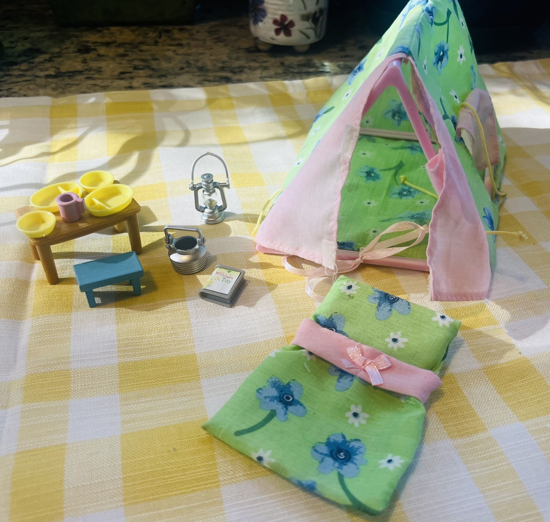Sylvanian Families calico critters Camping set