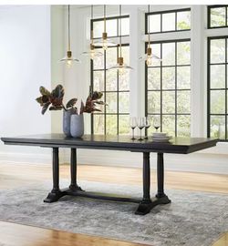 🔥 Modern Extendable Dining Table – ONLY $600 🔥