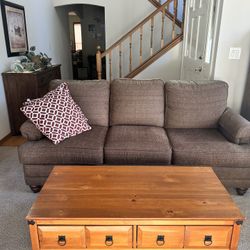 Bassett Furniture Loveseat and chairs