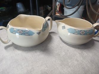 Cherokee Blue Cream And Sugar Containers
