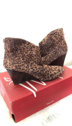Cheetah Wedges
