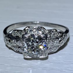 1Ct Natural Centerstone Diamond & Platinum Ring Special!