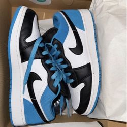 AIR JORDAN 1 LOW SE (GS)