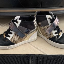 Guess Wedge Sneakers 