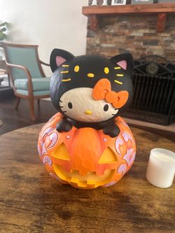 Hello Kitty Jack-o-Lantern