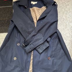 Michael Kors trench in Navy with gold hardware sz XL