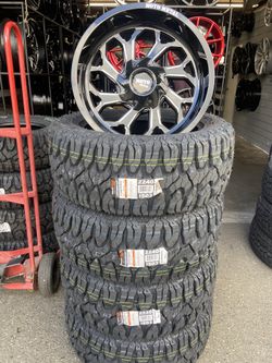 MOTO METAL 20x9 6 LUG MILESTAR PANTAGONIA M/T 285/55/20!!!!!