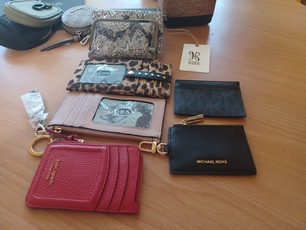 WALLETS DIFFERENTS BRANDS ORIGINAL $ 8 EACH  GUESS-michael Kors-Inc-Kate Spade-Hobo $8 EACH 