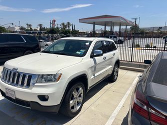 2012 Jeep grand Cherokee Overland