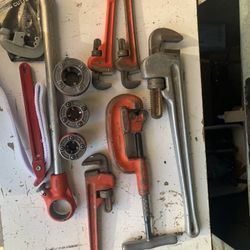 Ridgid pipe cutter, threader,wrenches    
