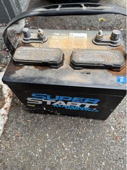 Dead 12V auto battery for core charge