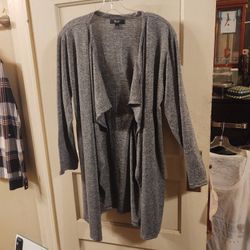 NWOT XL Vera Wang lightweight cardigan